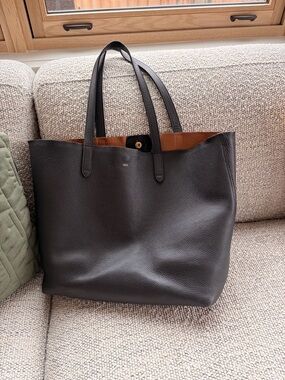CUYANA Black Pebble Leather Tote with Camel Interior